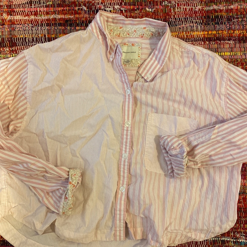 American Eagle Button Down